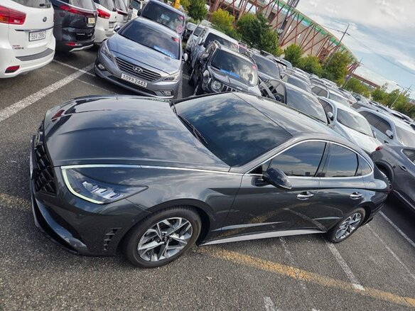 2022 Hyundai Sonata VIII (DN8), серый, 2100000 рублей - вид 1