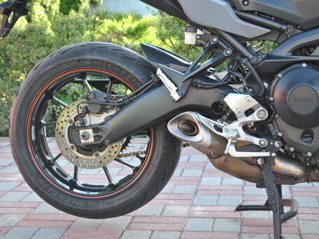 2018 Yamaha MT-09 Tracer (FJ-09), серый, 699000 рублей, вид 5