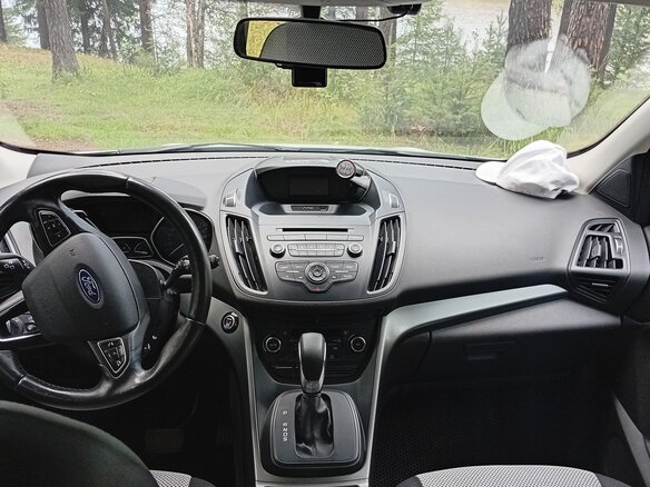 2018 Ford Kuga II Рестайлинг, белый, 1860000 рублей - вид 7
