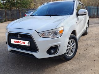 2013 Mitsubishi ASX I, белый, 1020000 рублей, вид 2