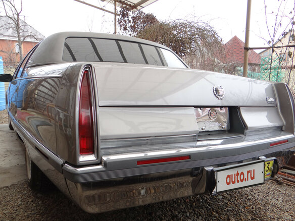 1994 Cadillac Fleetwood II, серебристый - вид 6