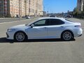 2019 Toyota Camry VIII (XV70), белый, 3750000 рублей - вид 7