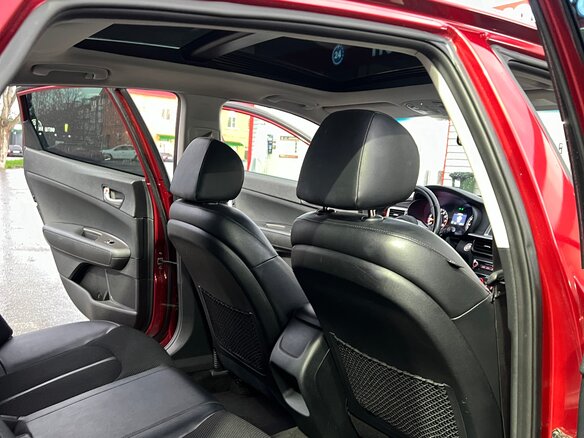 2019 Kia Optima IV Рестайлинг, красный, 2200000 рублей - вид 19