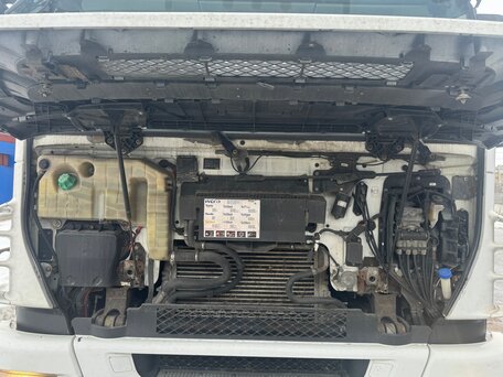 2011 Iveco Stralis, белый, 5400000 рублей, вид 5