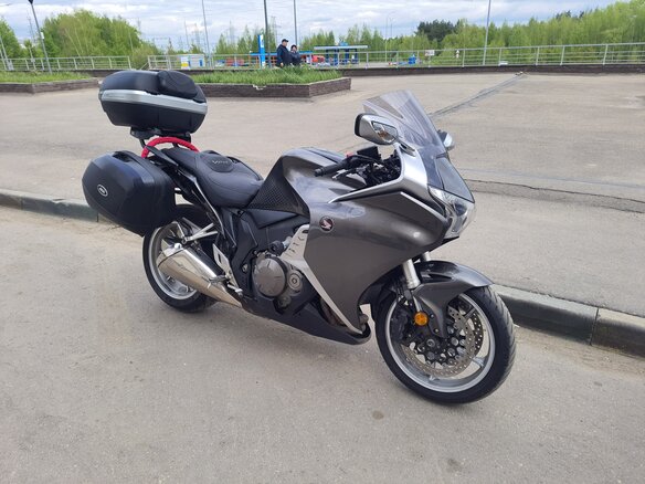 2013 Honda VFR 1200, серый, 1100000 рублей - вид 10