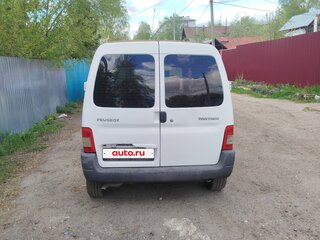 2010 Peugeot Partner I Рестайлинг, белый, 299900 рублей, вид 4