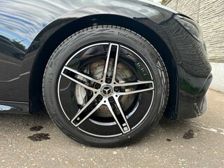 2026 Mercedes-Benz E-Класс 300 VI (W214, S214), чёрный, 9300000 рублей, вид 4