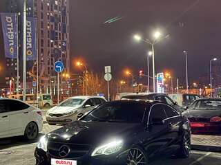 2013 Mercedes-Benz E-Класс 200 IV (W212, S212, C207) Рестайлинг, чёрный, 2150000 рублей, вид 2