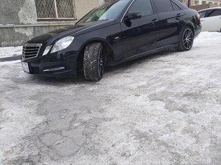 2010 Mercedes-Benz E-Класс 250 5G-Tronic IV (W212, S212, C207), чёрный, 2150000 рублей, вид 5