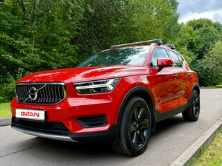 2020 Volvo XC40 I, красный, 2890000 рублей, вид 1