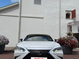 2019 Lexus ES 250 VII, белый, 4030000 рублей, вид 3