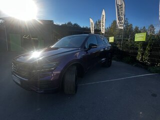 2020 Volkswagen Touareg III, фиолетовый, 5100000 рублей, вид 1