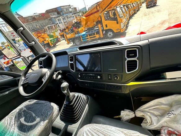 2024 Isuzu Автовышки, белый, 5100000 рублей - вид 2