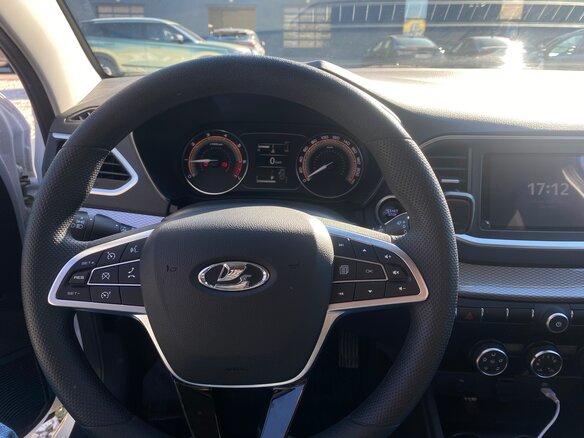 2023 Lada (ВАЗ) Vesta I Рестайлинг (NG), белый, 1260000 рублей - вид 7