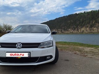 2013 Volkswagen Jetta VI, белый, 960000 рублей, вид 2