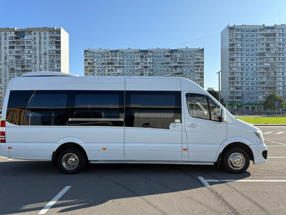2014 Mercedes-Benz Sprinter, белый, 5250000 рублей - вид 3