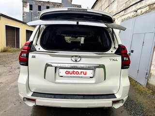 2010 Toyota Land Cruiser Prado 150 Series, белый, 3500000 рублей, вид 2