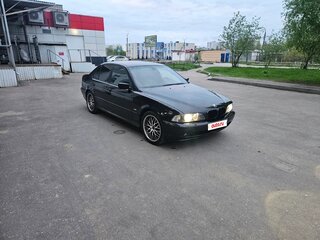 2002 BMW 5 серии 530i IV (E39) Рестайлинг, чёрный, 950000 рублей, вид 4