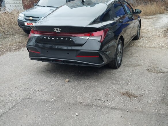 2024 Hyundai Elantra VII (CN7) Рестайлинг, чёрный, 2222222 рублей - вид 3