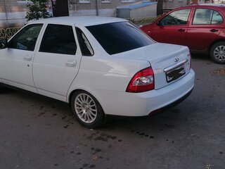 2015 Lada (ВАЗ) Priora I Рестайлинг, белый, 500000 рублей, вид 4