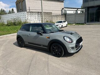 2017 Mini Hatch Cooper III (F55/F56), серый, 1900000 рублей, вид 1
