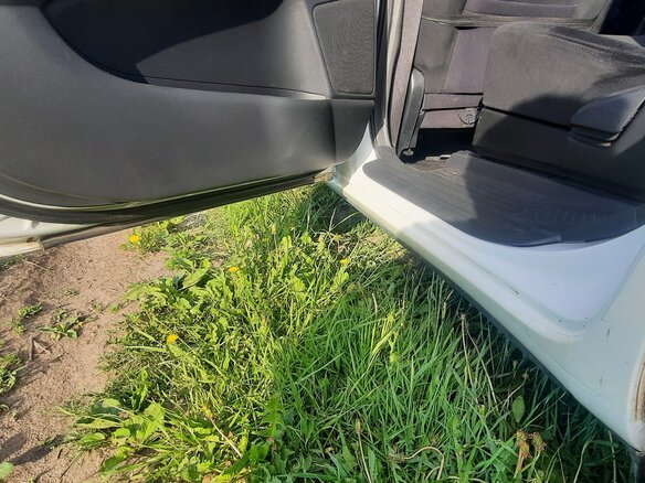 2003 Toyota Wish I, белый, 1200000 рублей - вид 21