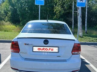 2016 Volkswagen Polo V Рестайлинг, белый, 1050000 рублей, вид 5