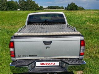 2012 Nissan NP300, серый, 1150000 рублей, вид 4