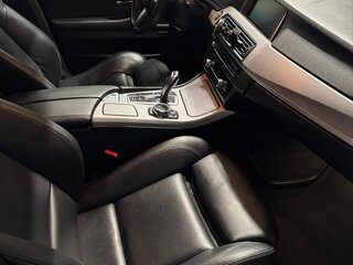 2013 BMW 5 серии 528i xDrive VI (F10/F11/F07) Рестайлинг, чёрный, 2350000 рублей, вид 5
