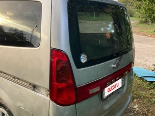 2000 Nissan Serena II (C24), серебристый, 300000 рублей, вид 5