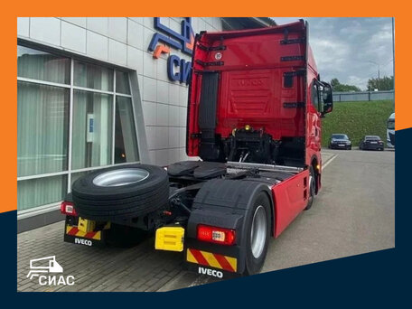 2023 Iveco S-Way, красный, 17300000 рублей, вид 5