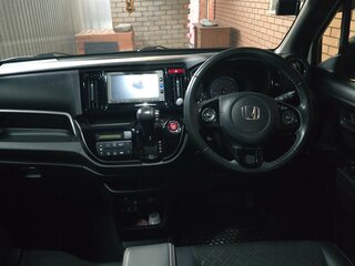 2017 Honda N-WGN I Рестайлинг, белый, 1200000 рублей, вид 5