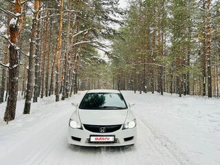 2011 Honda Civic VIII Рестайлинг, белый, 1000000 рублей, вид 2