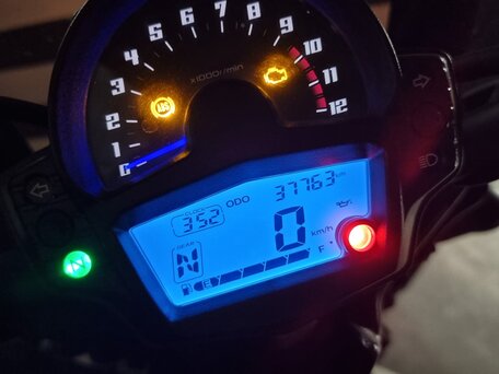 2019 Kawasaki EN650 Vulcan S, чёрный, 750000 рублей, вид 4