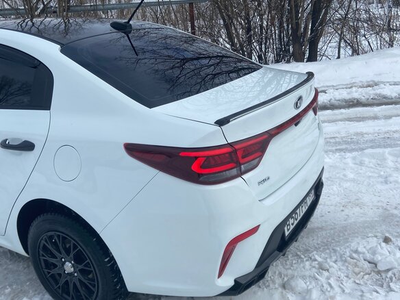 2020 Kia Rio IV, белый, 1280000 рублей - вид 9