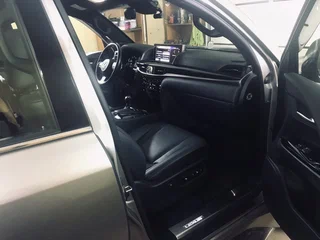 2018 Lexus LX 450d III Рестайлинг 2, серебристый, 10500000 рублей, вид 5