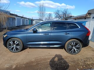 2021 Volvo XC60 II Рестайлинг, синий, 5100000 рублей, вид 4