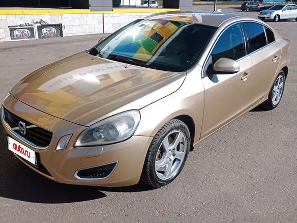 2012 Volvo S60 II, жёлтый, 800000 рублей - вид 1