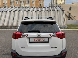 2013 Toyota RAV4 IV (XA40), белый, 1400000 рублей, вид 5