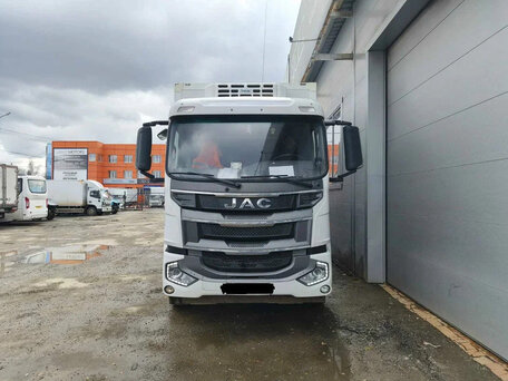 2023 JAC N200, белый, 8350000 рублей, вид 2