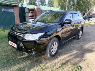2012 Mitsubishi Outlander III, чёрный, 1400000 рублей, вид 2