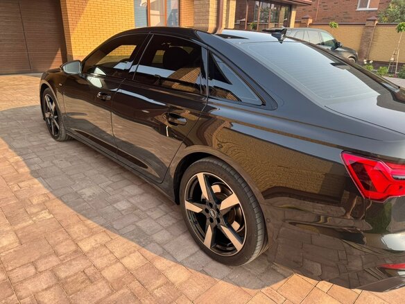 2018 Audi A6 55 TFSI V (C8), серый, 4600000 рублей - вид 5