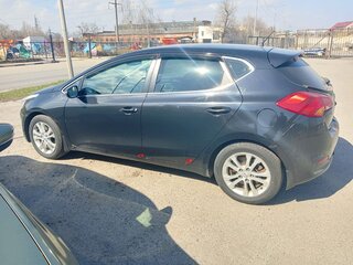 2014 Kia Ceed II, чёрный, 960000 рублей, вид 4