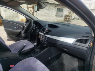 2010 Renault Fluence I, серый, 650000 рублей, вид 4