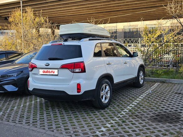 2020 Kia Sorento II Рестайлинг, белый, 2290000 рублей - вид 2