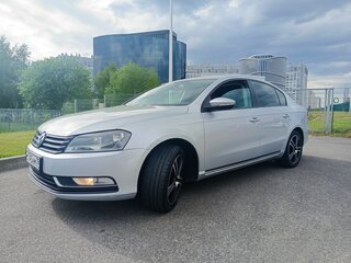 2011 Volkswagen Passat B7, серебристый, 980000 рублей, вид 1