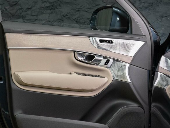 2026 Volvo XC90 B5 II Рестайлинг 2, синий, 10800000 рублей - вид 30