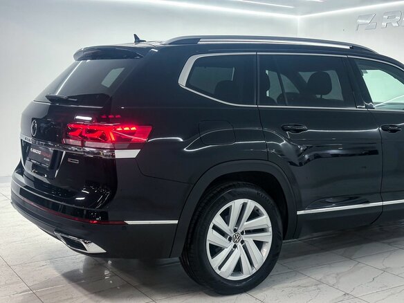 2021 Volkswagen Teramont I Рестайлинг, чёрный, 3990000 рублей - вид 22