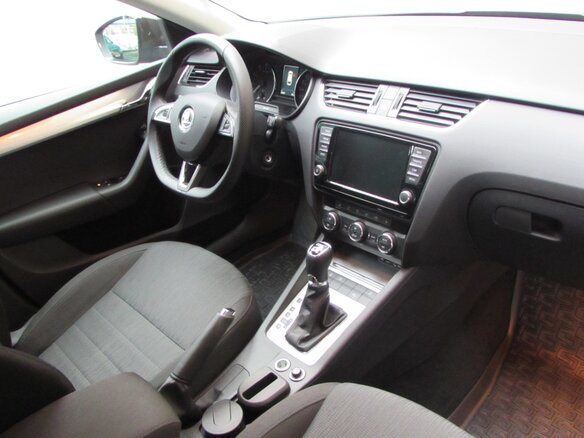 2015 Skoda Octavia III (A7), коричневый - вид 1