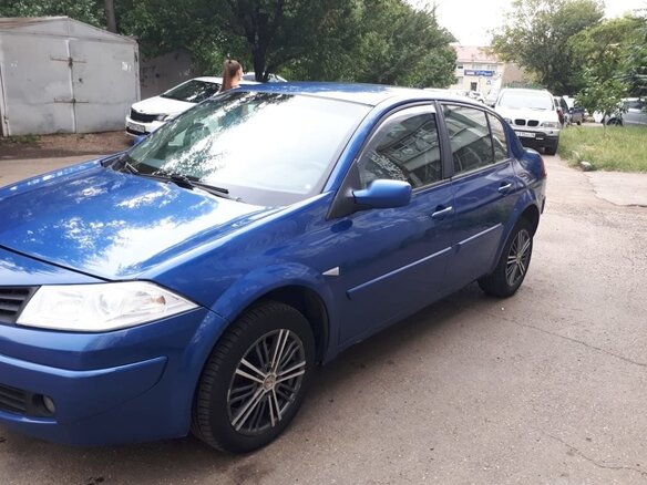 2008 Renault Megane II Рестайлинг, синий - вид 2
